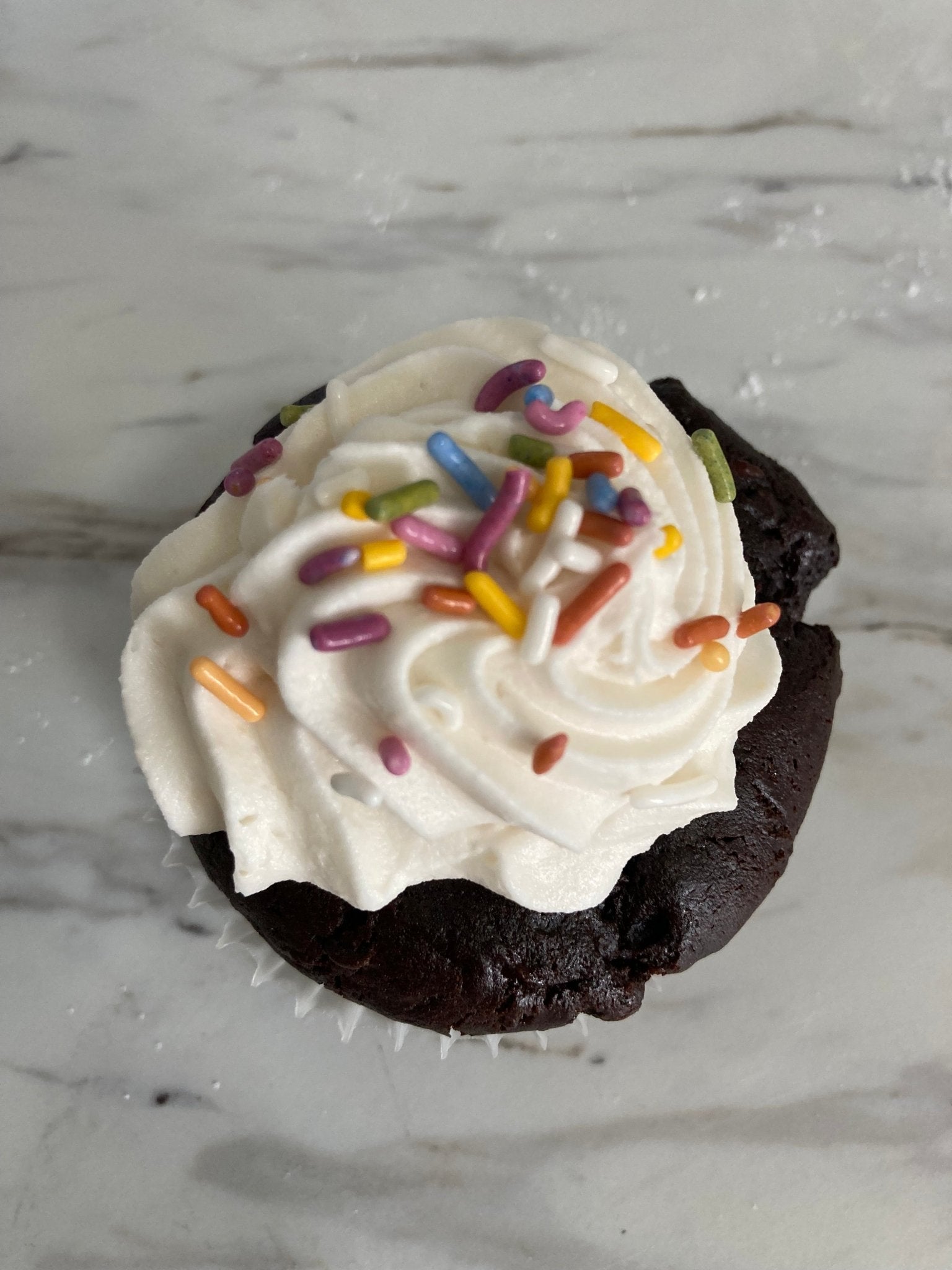 Classic Chocolate Cupcakes (Pkg of 4) - Becky D's Gluten Free Bake Shoppe